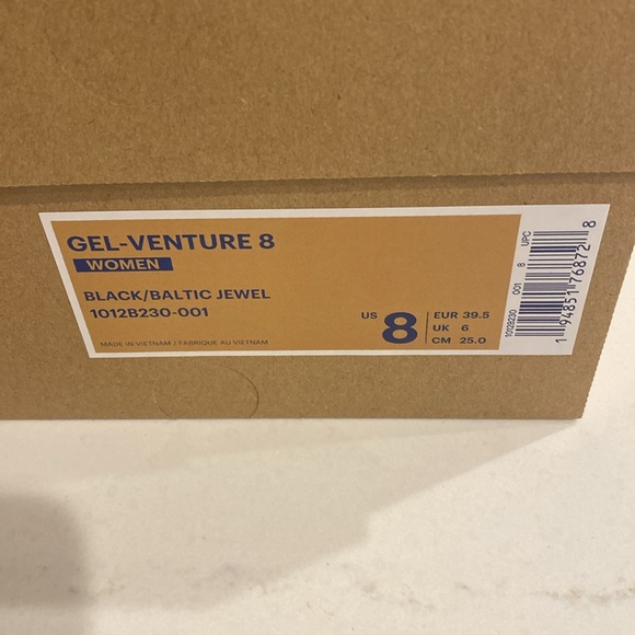 😍NWT😍ASICS SNEAKERS - Picture 2 of 7